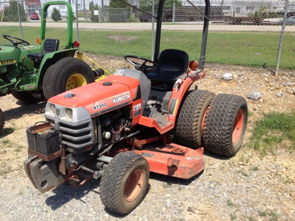 KUBOTA B7300 PIERŚCIENIE I TŁOKI